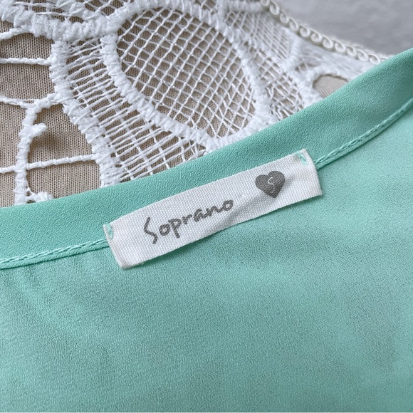 Soprano Mint Blouse - Picture 5 of 5
